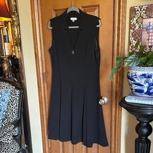 Women’s Calvin Klein Black Sleeveless V-Neck Fit-and-Flare Dress, size 14